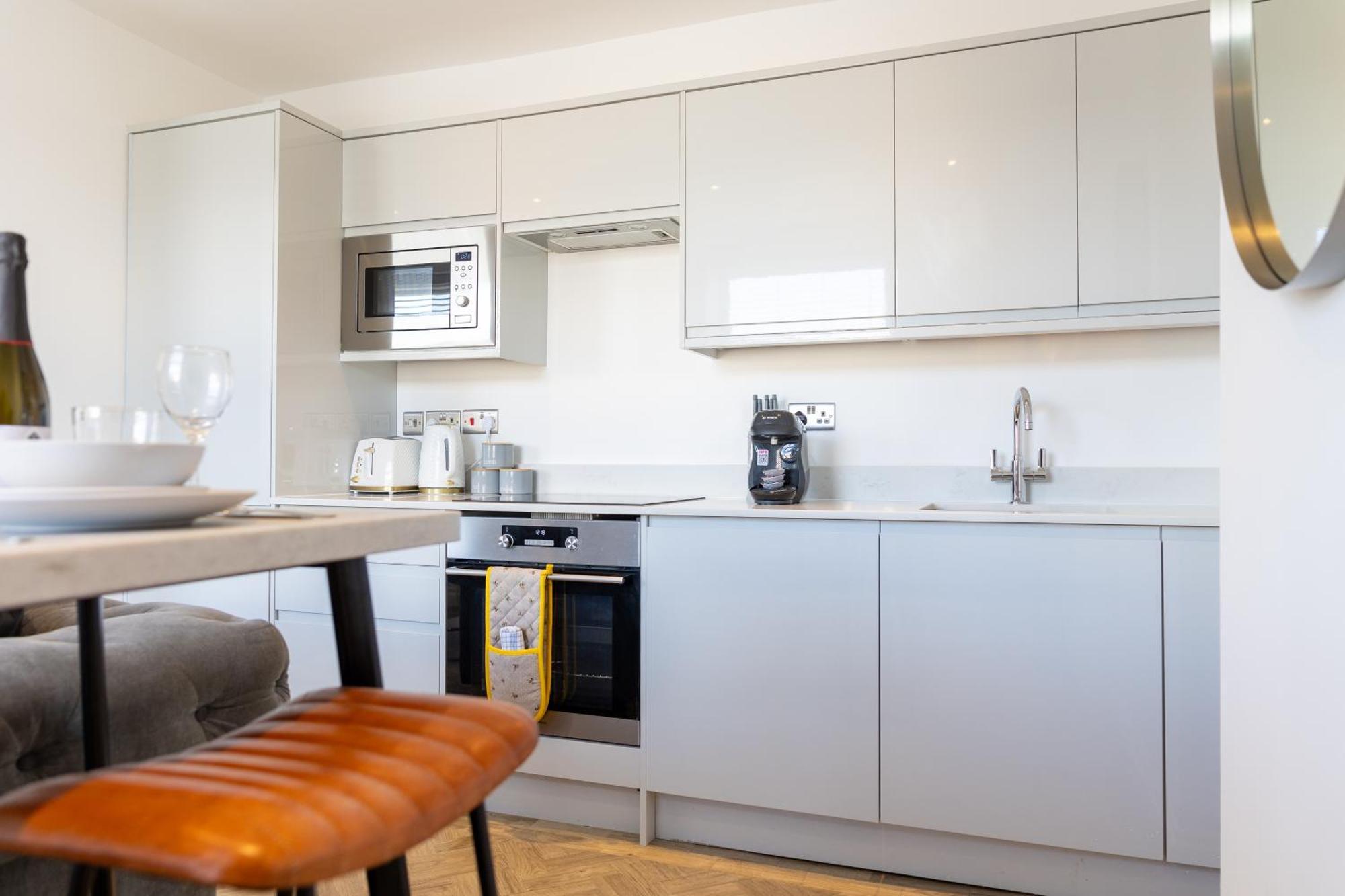 Boutique City Centre Apartments Cardiff Exterior foto